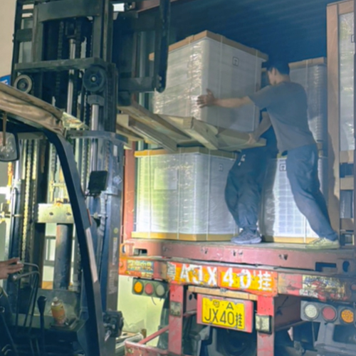 Термінове відправлення, шторм або блиск